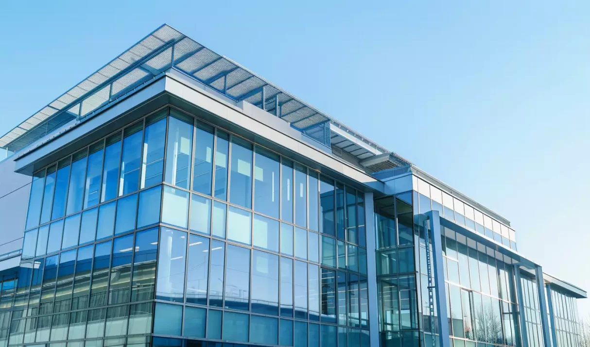 Energy Efficiency Trends in Commercial Cooling – 2025 Insights